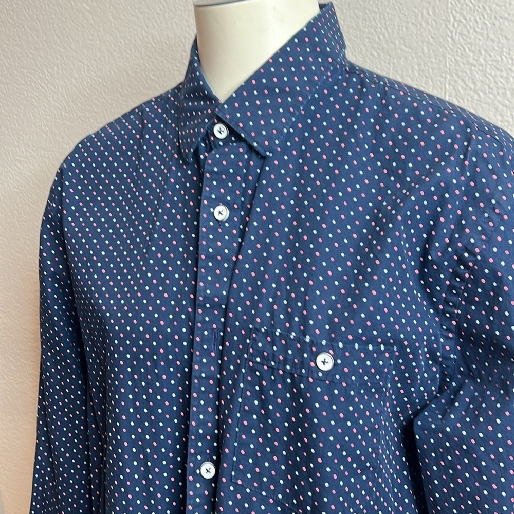 🛍️ 4 for $25 Express Men’s Fitted Polka Dot Button-Down Shirt L – Stylish Casual